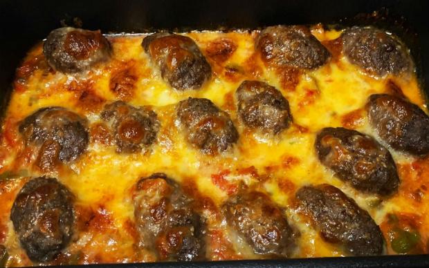 domates-soslu-mozzerellali-kofte-editors