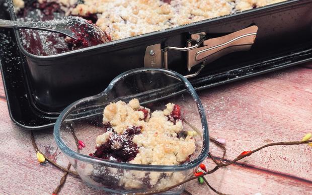 orman-meyveli-crumble-tarifi