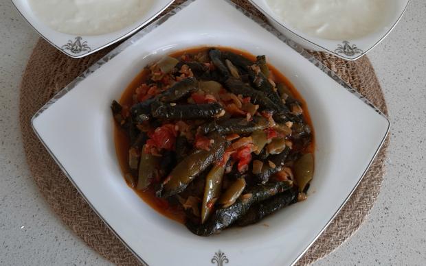 yesil-fasulye-yapragi-sarmasi-kezban