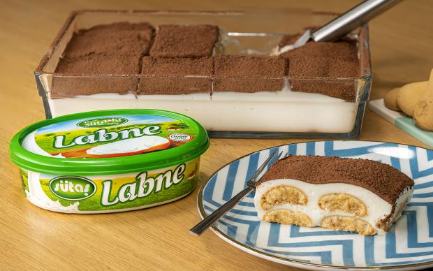 labneli-tiramisu-yemekcom-urunlu