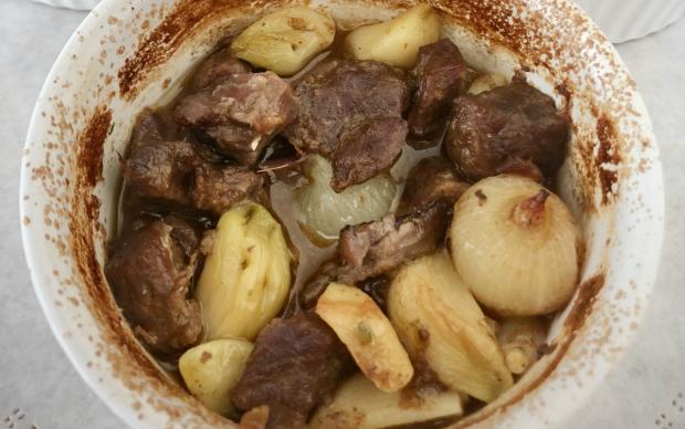 arpacik-soganli-yahni-aysegul