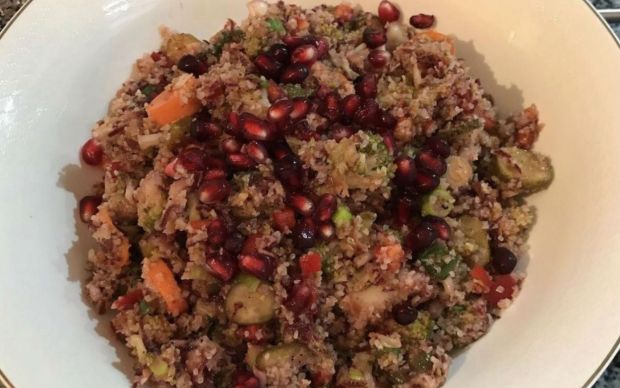 eksili-bulgurlu-brokoli-salatasi-tarifi