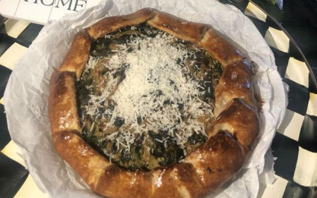 ispanakli-peynirli-galette-tiny