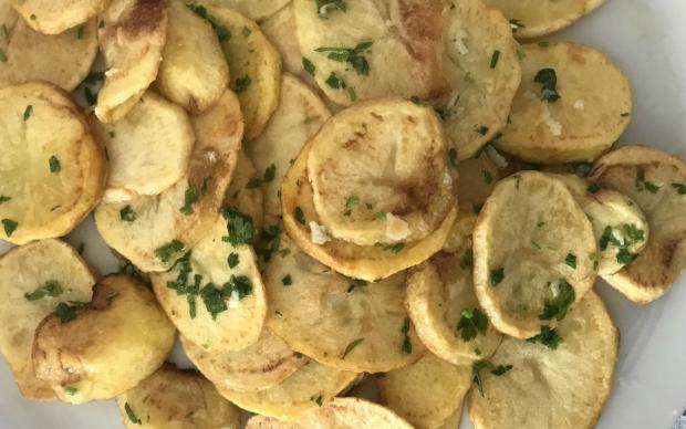 sarimsakli-patates-tarif