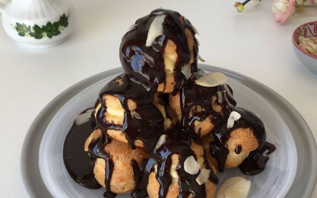 ev-yapimi-profiterol-happy