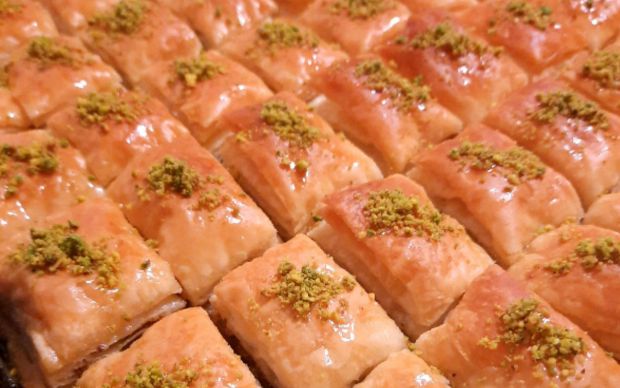 pastane-tadinda-baklava-tarifi