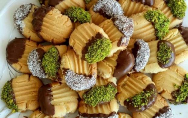 cikolata-soslu-kurabiye-tarifi
