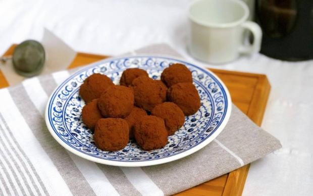 fit-tiramisu-toplari-tarifi