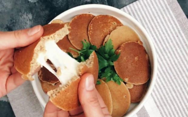 kasarli-fit-pancake-tarifi