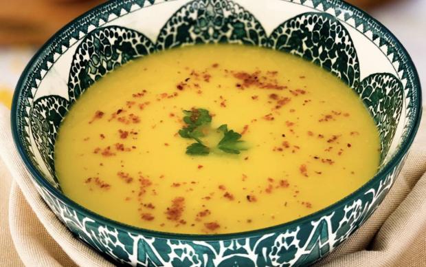 lokanta-usulu-zerdecalli-mercimek-corbasi