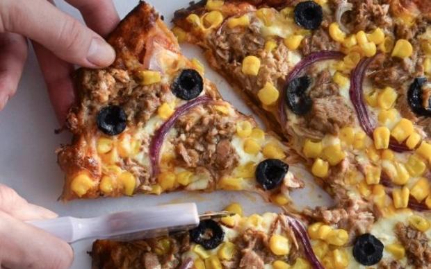 ton-balikli-pizza-2-tarifi