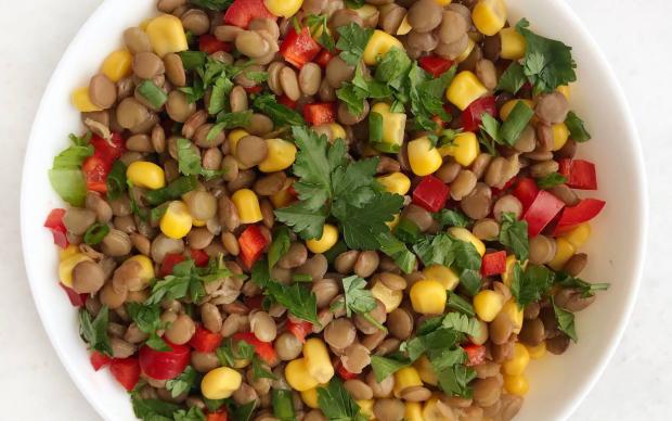 yesil-mercimek-salatasi-fit