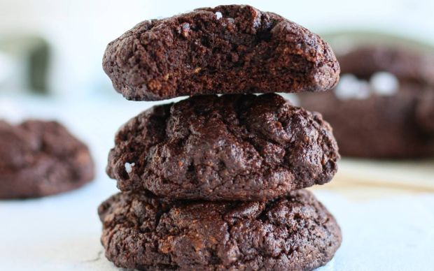 dut-sekerli-brownie-kurabiye-tarifi