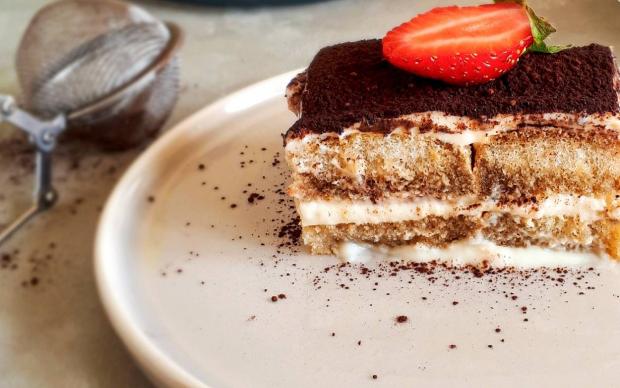 kakaolu-kahveli-tiramisu-tarifi