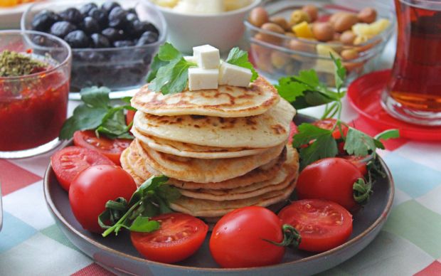 Yumurtasız Tuzlu Pancake Tarifi
