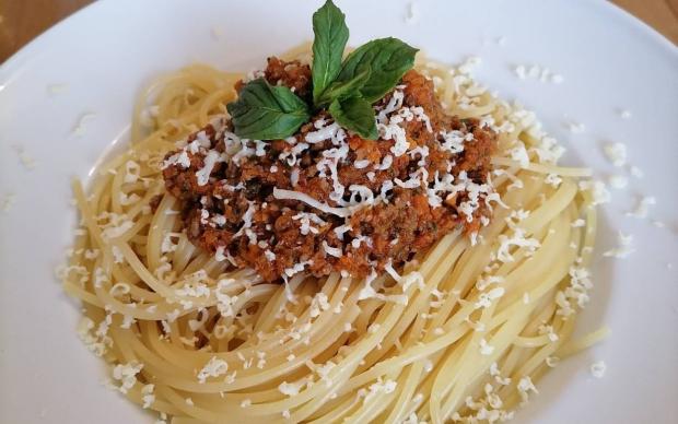 bolonez-soslu-spagetti-2-tarifi