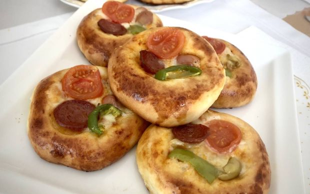 mini-pizza-pogaca-tarifi