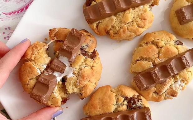 parca-cikolatali-cookie-tarifi