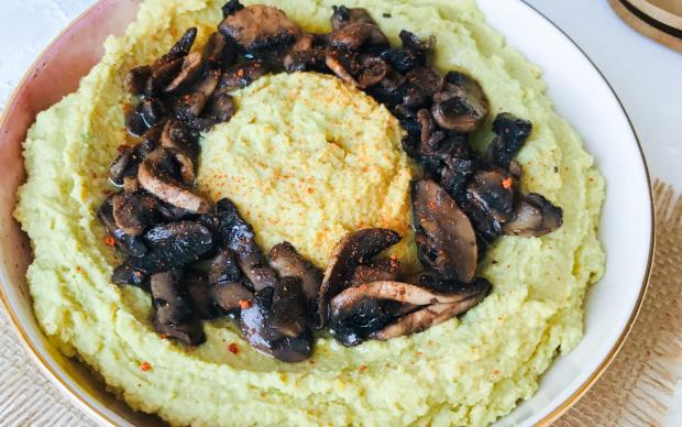 avokadolu-humus-yonca