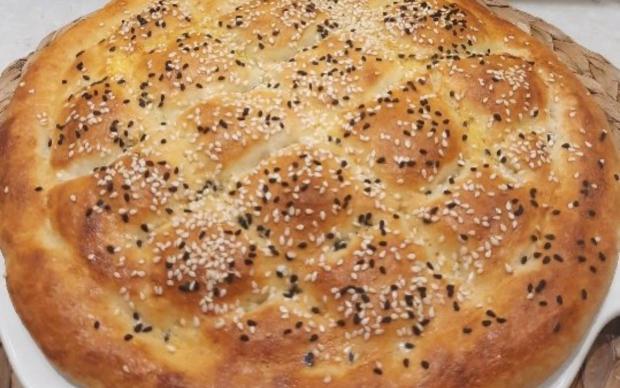 ev-yapimi-ramazan-pidesi-3-tarifi-fatma