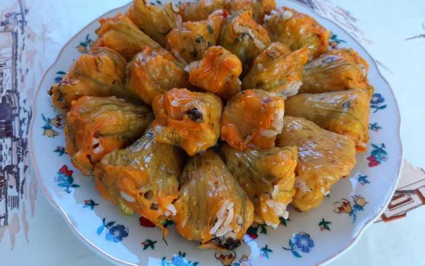 Kabak Çiçeği Dolması Tarifi