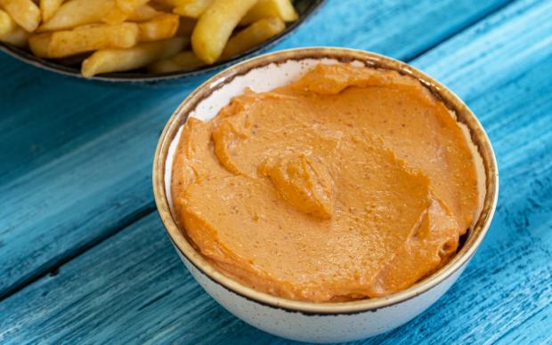 romesco-yemekcom