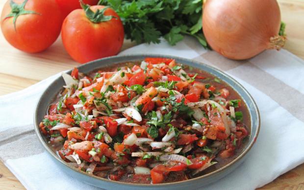 Tablacı Salatası Tarifi