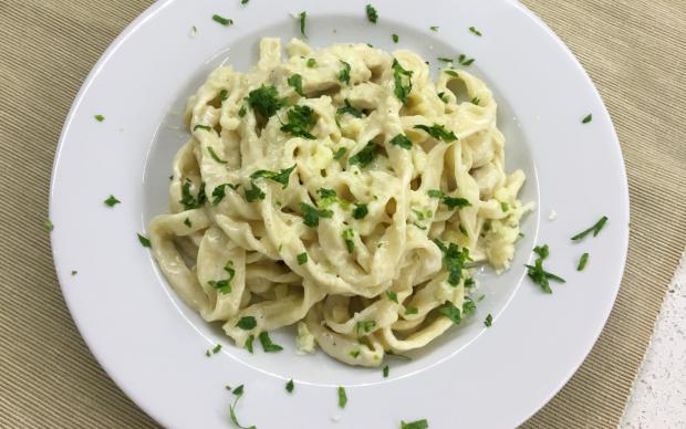 fettucine-alfredo-buket