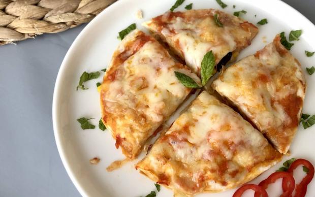 mini-lavas-pizza-tarifi