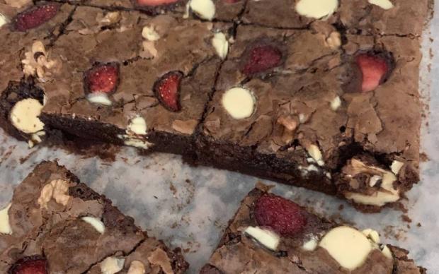 cilekli-brownie-tarifi