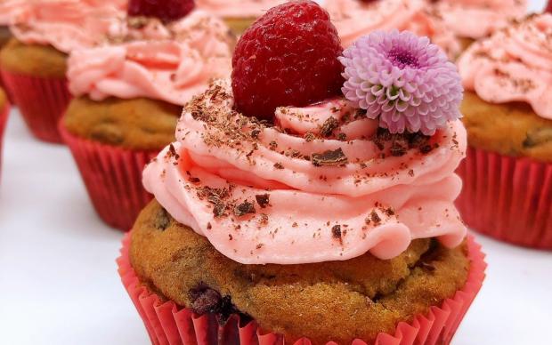 frambuazli-cupcake-yasemin