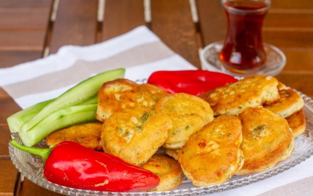 Kahvaltılık Peynirli Lokmalar Tarifi