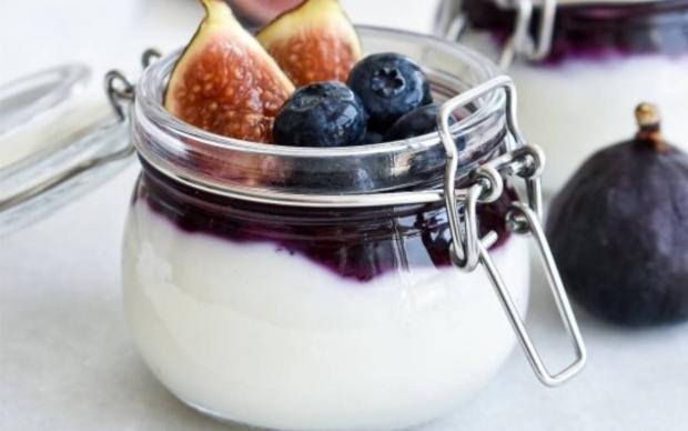 yaban-mersinli-vegan-cup-tarifi