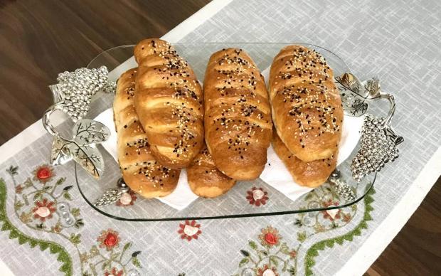 maden-sulu-yumusacik-pogaca-tarifi