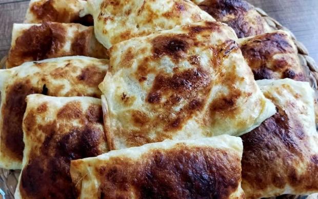 patatesli-borek-yemek-deryasi