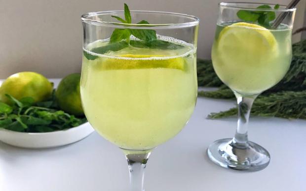 pratik-ev-yapimi-limonata-tarifi