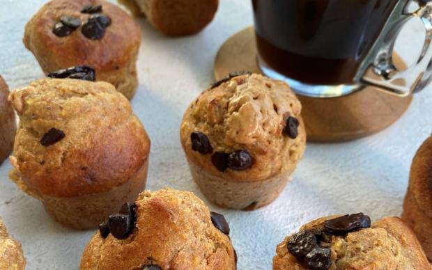 fistik-ezmesi-dolgulu-fit-muffin-tarifi