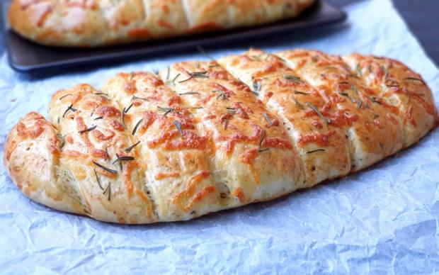 sarimsakli-ekmek-2-tarifi