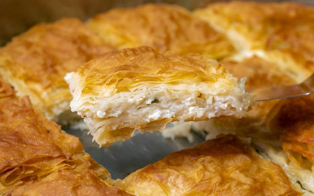 Sütle Pişen Börek Tarifi