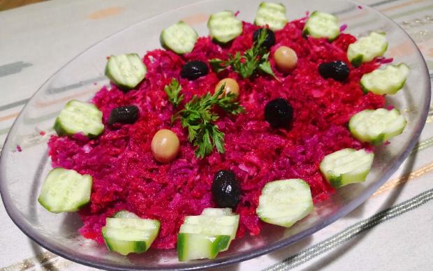 Karpuz Turpu Salatası