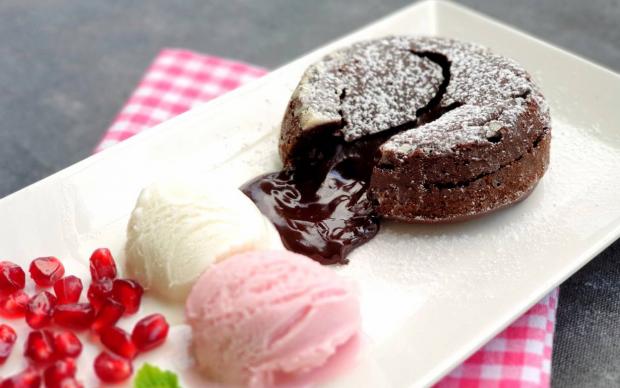 cikolatali-sufle-7-tarifi
