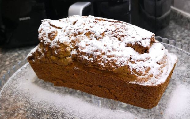 Glutensiz Havuçlu Cevizli Kek Tarifi