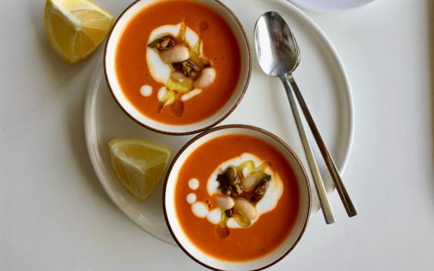 kuru-fasulyeli-koz-biberli-corbasi-one-cikan