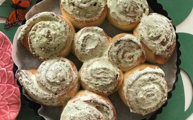 kremali-corek-buket