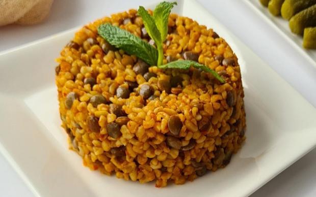 yesil-mercimekli-bulgur-pilavi-leyla