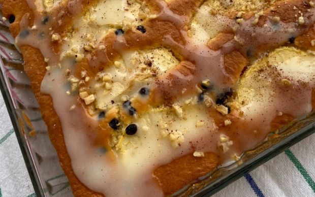 soslu-elmali-kek-kendi