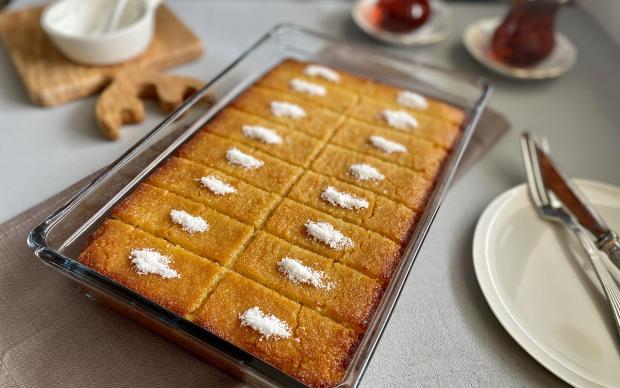 Dört Malzemeli Şerbetli Tatlı