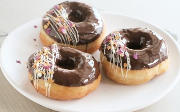 cikolatali-donut-nuray