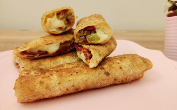 sucuklu-kasarli-citir-borek-lezzet
