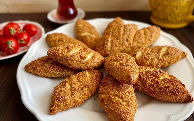 10 Dakikada Simit Poğaça Tarifi